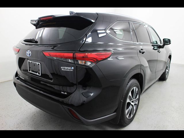 2020 Toyota Highlander Hybrid XLE