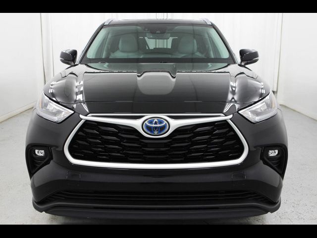 2020 Toyota Highlander Hybrid XLE