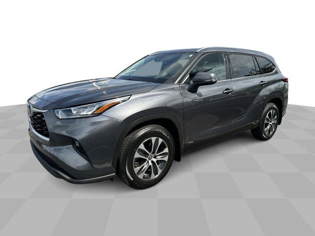 2020 Toyota Highlander Hybrid XLE