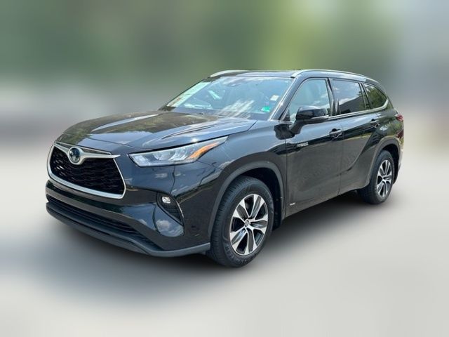 2020 Toyota Highlander Hybrid XLE