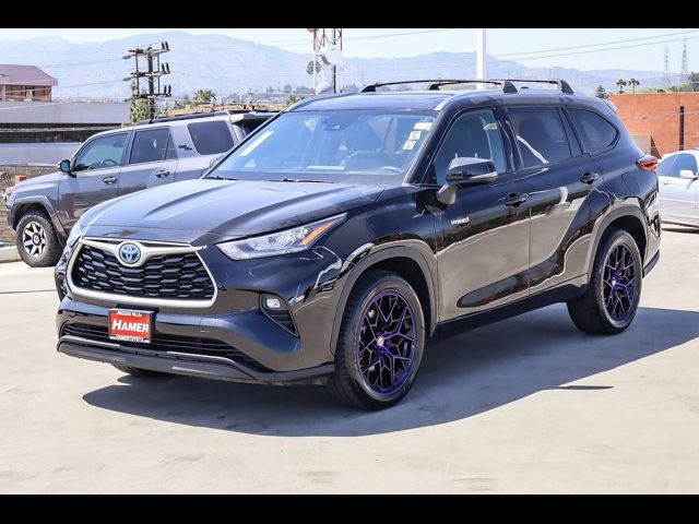 2020 Toyota Highlander Hybrid XLE