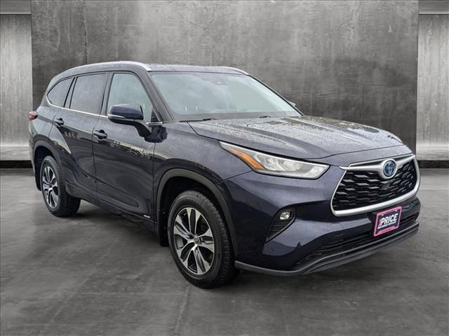 2020 Toyota Highlander Hybrid XLE