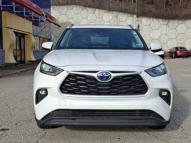 2020 Toyota Highlander Hybrid XLE