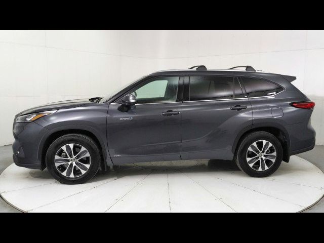 2020 Toyota Highlander Hybrid XLE