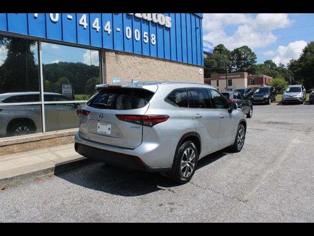 2020 Toyota Highlander Hybrid XLE