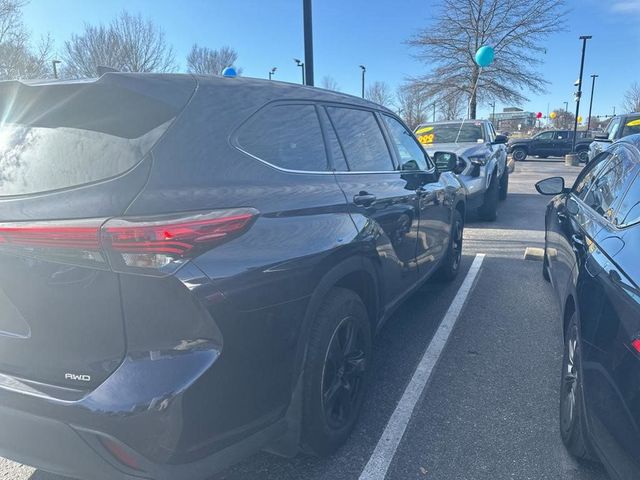 2020 Toyota Highlander L