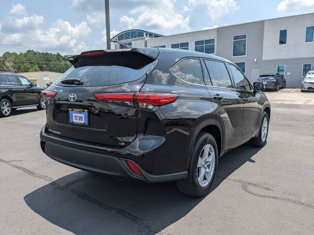 2020 Toyota Highlander LE