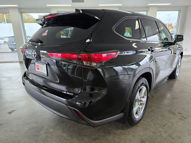 2020 Toyota Highlander LE