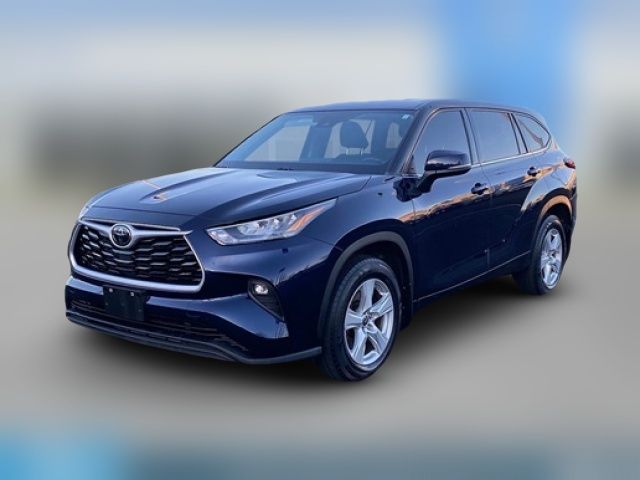 2020 Toyota Highlander LE