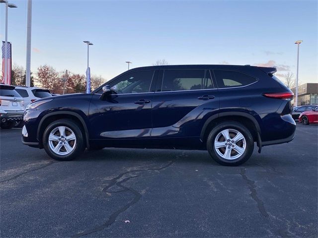 2020 Toyota Highlander LE