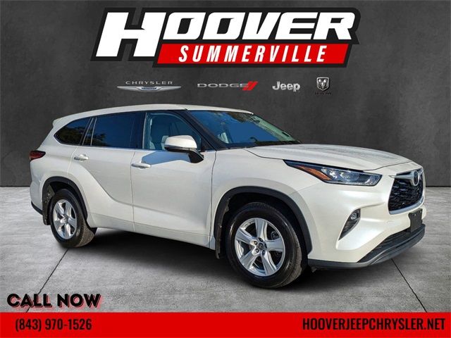 2020 Toyota Highlander LE