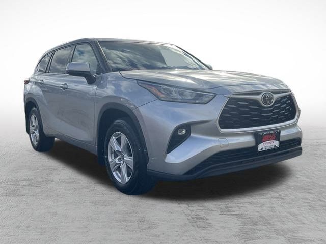 2020 Toyota Highlander LE