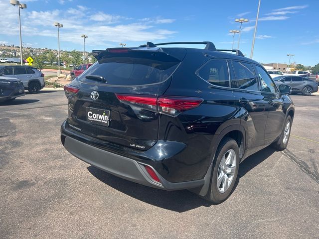 2020 Toyota Highlander LE