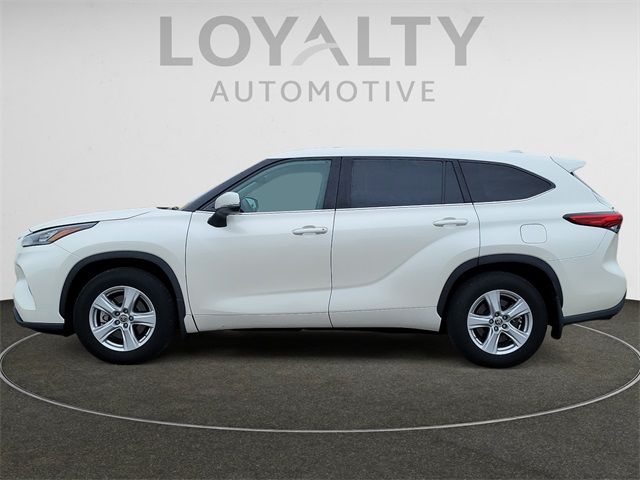 2020 Toyota Highlander LE