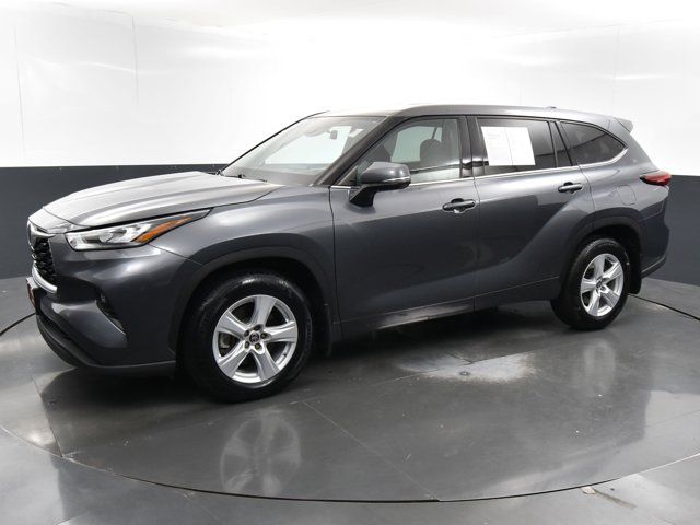 2020 Toyota Highlander LE