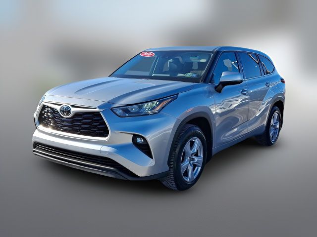 2020 Toyota Highlander LE