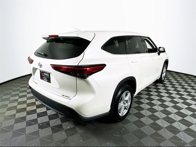 2020 Toyota Highlander LE