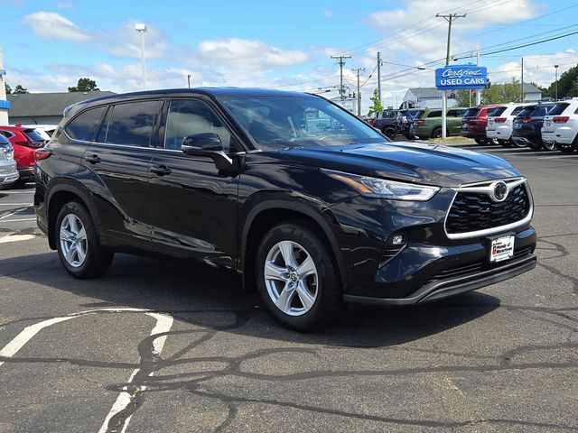 2020 Toyota Highlander LE