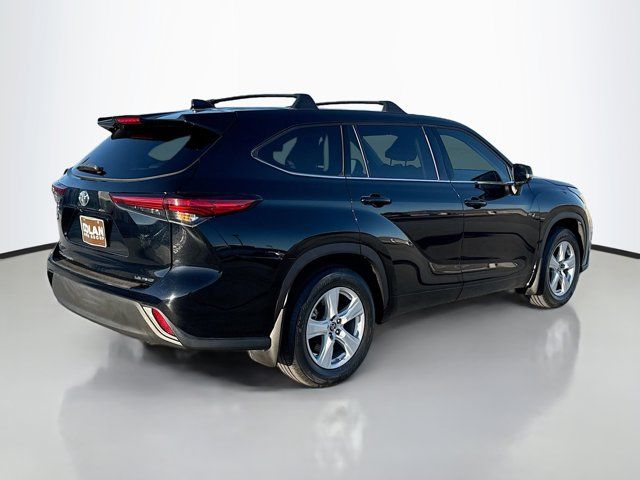 2020 Toyota Highlander LE