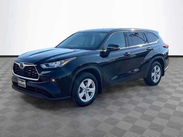 2020 Toyota Highlander LE