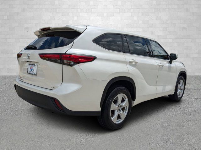 2020 Toyota Highlander LE