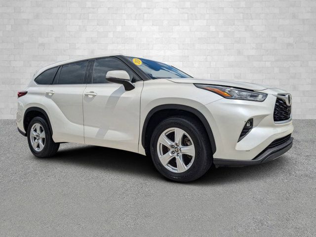 2020 Toyota Highlander LE