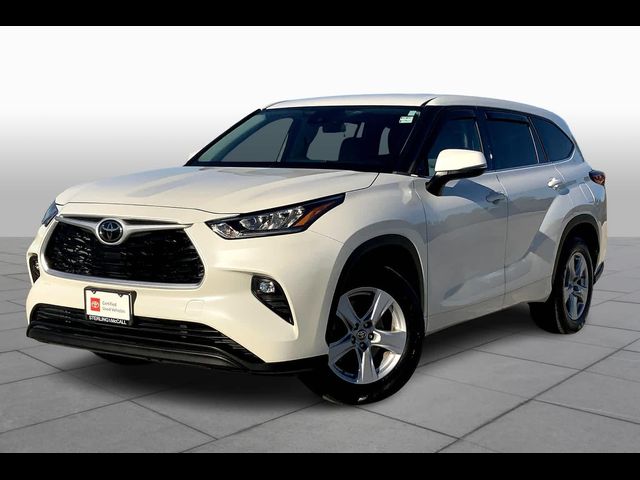 2020 Toyota Highlander LE