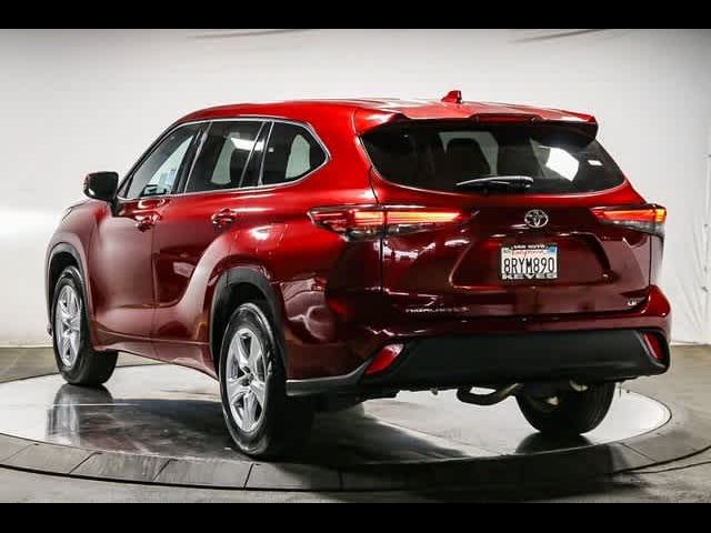 2020 Toyota Highlander LE