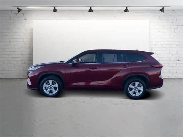 2020 Toyota Highlander LE