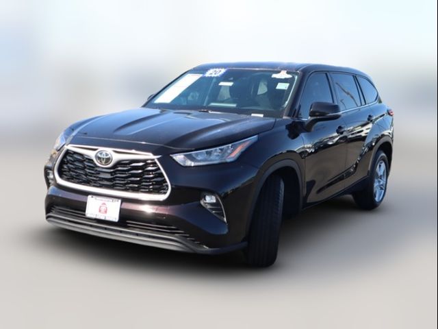 2020 Toyota Highlander L