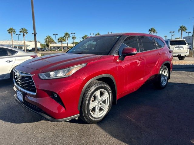 2020 Toyota Highlander LE