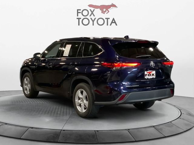 2020 Toyota Highlander LE