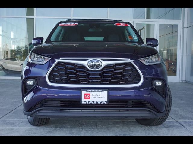 2020 Toyota Highlander LE