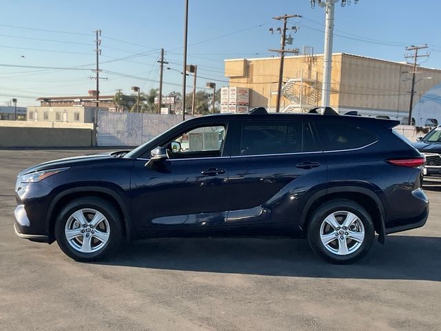 2020 Toyota Highlander LE