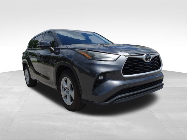 2020 Toyota Highlander LE