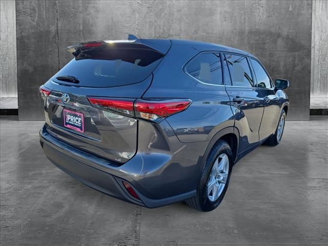 2020 Toyota Highlander LE