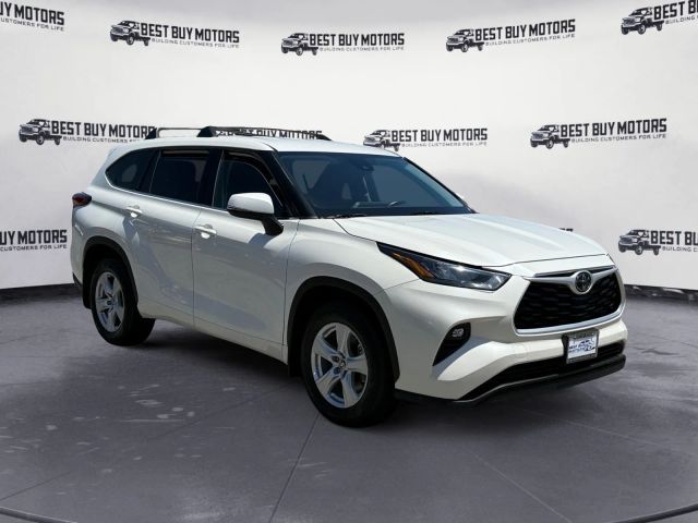 2020 Toyota Highlander LE