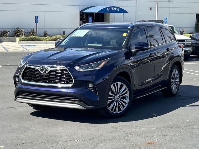 2020 Toyota Highlander Platinum