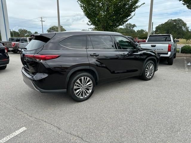 2020 Toyota Highlander Platinum