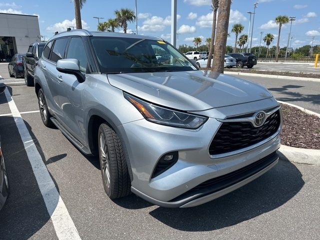 2020 Toyota Highlander Platinum