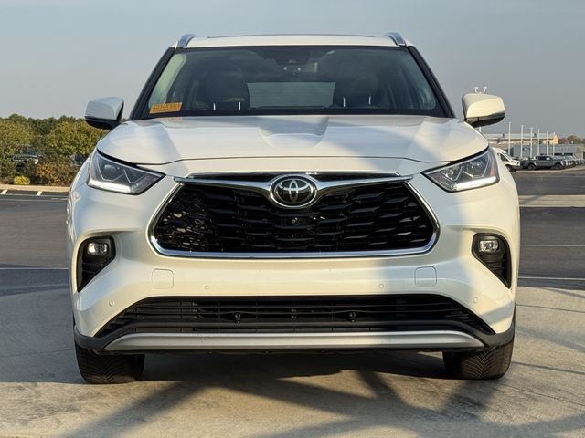 2020 Toyota Highlander Platinum