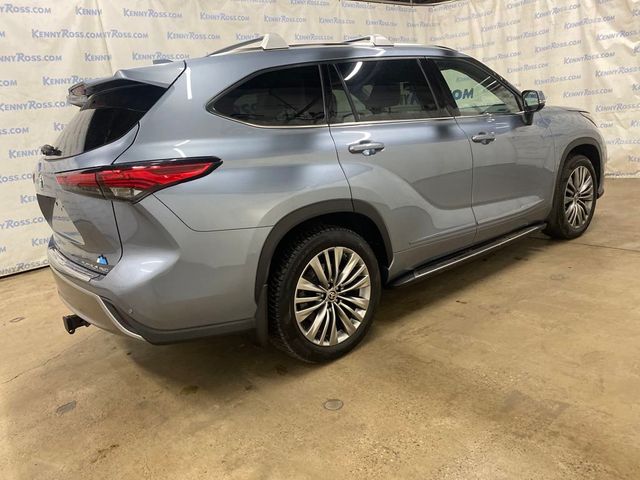 2020 Toyota Highlander Platinum