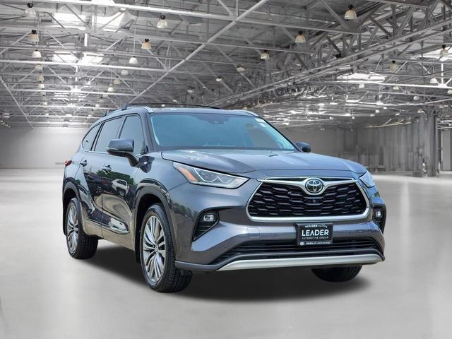 2020 Toyota Highlander Platinum