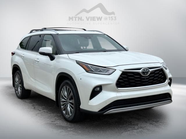 2020 Toyota Highlander Platinum