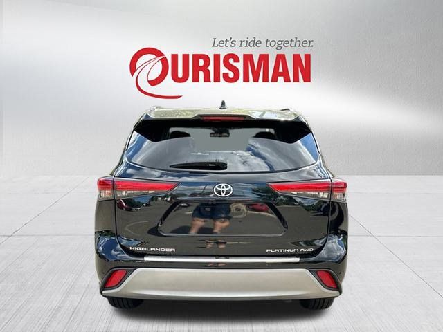 2020 Toyota Highlander Platinum