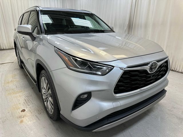 2020 Toyota Highlander Platinum