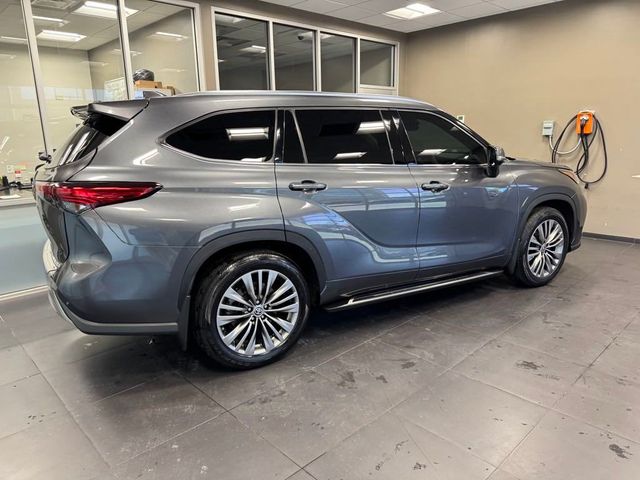 2020 Toyota Highlander Platinum