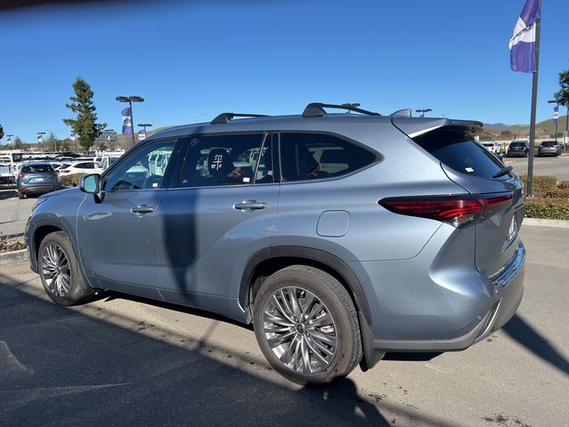 2020 Toyota Highlander Platinum