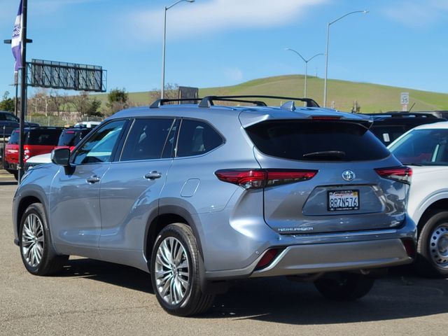 2020 Toyota Highlander Platinum