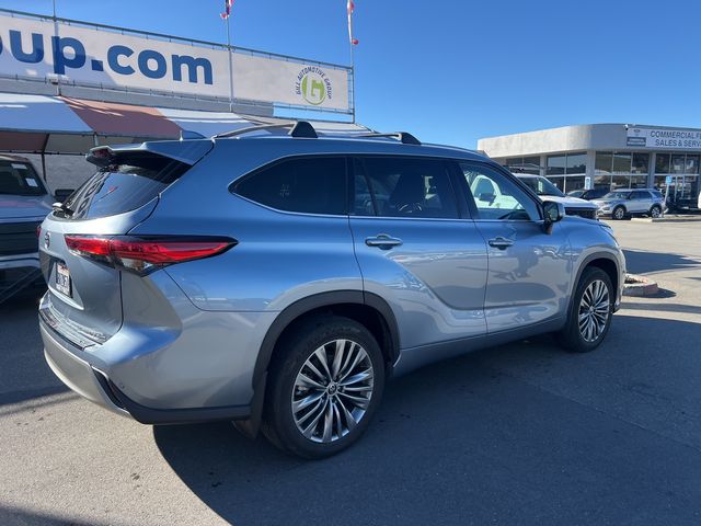 2020 Toyota Highlander Platinum